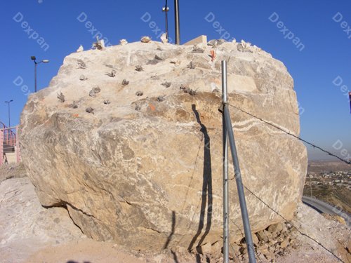 Dexpan Rock Breaking, Rock Excavating, Rock Blasting, Rock Demolition, Rock Drilling