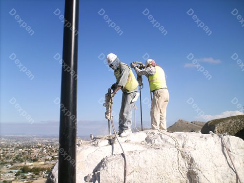 Dexpan Corte de Roca, Demolicion de roca, Excavacion de Roca en Cd. Juarez, Chihuahua Mexico