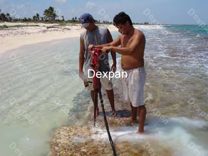 No Explosivo Demolicion debajo del Agua - Cancun, Mexico